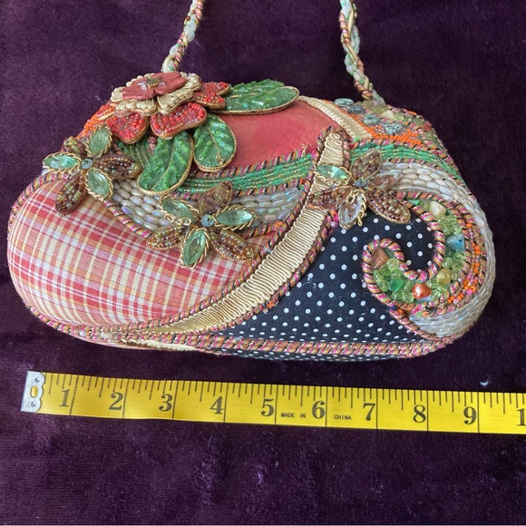 Floral Beaded Patchwork Mary Frances Handbag - Picture 9 of 11